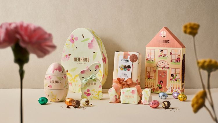 【 大感謝セール】 Timeless Easter Masterpieces 350g Ballotin 菓子